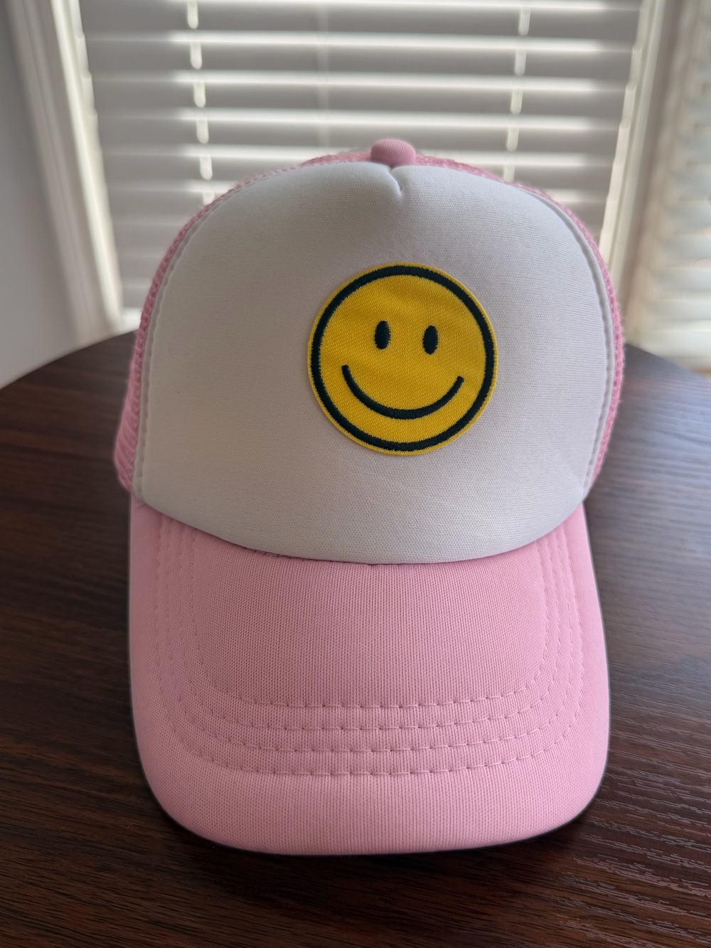 Pink & White Trucker Hat with Yellow Smiley Patch! Super Fun 🤩
